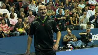Agassi wins Las Vegas tennis exhibition