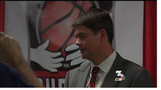 UNLV basketball coach starts foundation