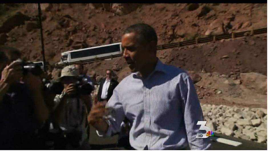 Obama visits Hoover Dam