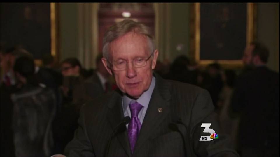 Reid addresses challenges on compromise for \'fiscal cliff\'