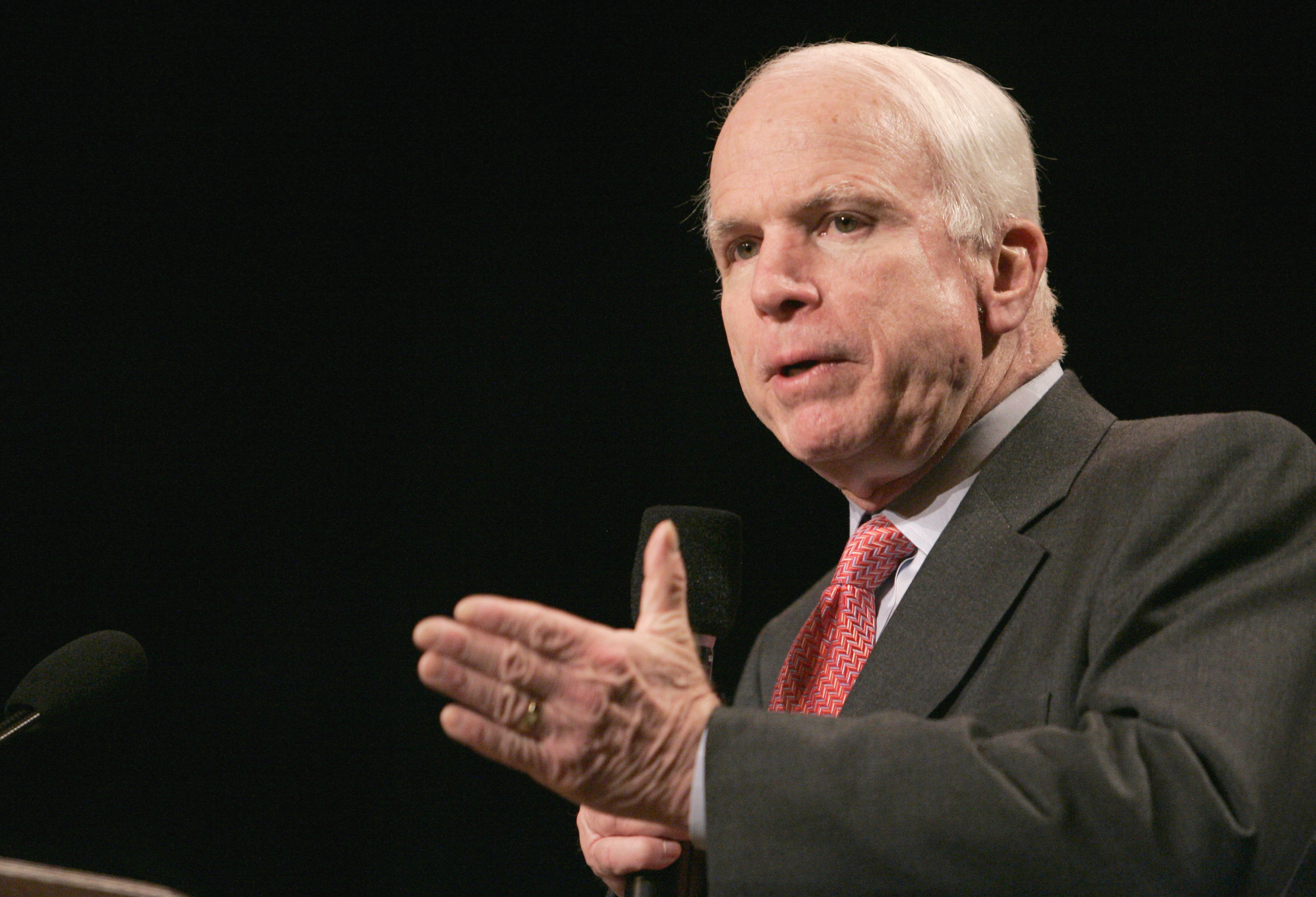 Celebities attack mccain 2008 presidential run