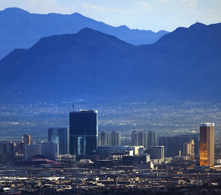 Las Vegas crushes record high temperature for today - Las Vegas Sun News