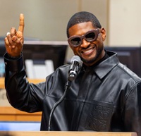 Usher, the eight-time Grammy-winning artist who will headline the halftime show for the Super Bowl at Allegiant Stadium in February, is starting to feel at home in Las Vegas ...


