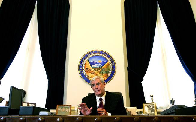 Nevada Gov. Kenny Guinn delivers a news conference in his Capitol office June 29, 2006.