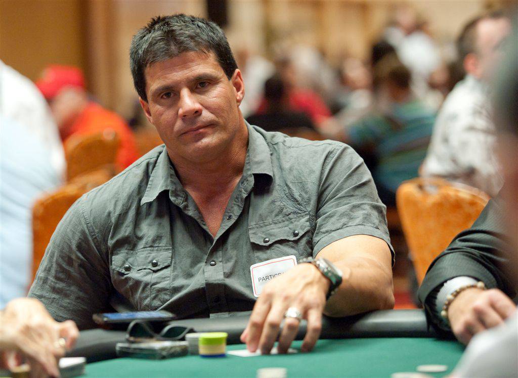 When Jose Canseco nearly lost his finger at a poker tournament