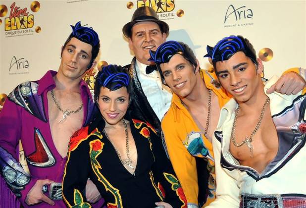 The blue carpet for the <em>Viva Elvis</em> world premiere at ...