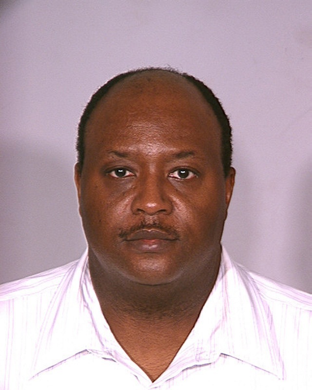 Former University Medical Center Chief Executive Lacy Thomas must post $500,000 bail to remain free on 10 counts of theft and official misconduct.