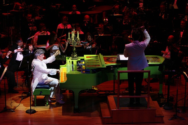 A Liberace impersonator is included in the Las Vegas entertainment package, as are costumes for two to six showgirls.