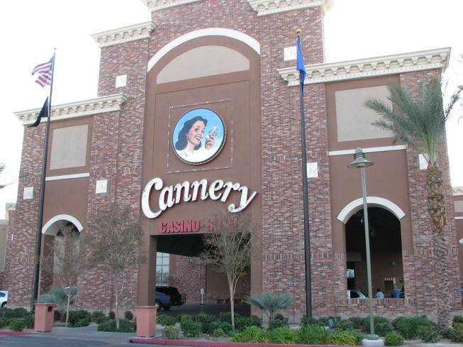 The exterior of the Cannery offers a view the casino's entrance, as well as a glimpse of the hotel's classic blue-collar theme.
