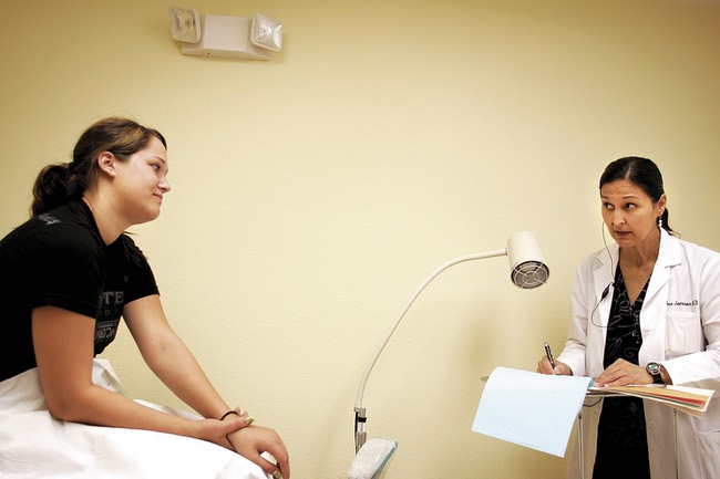 Dr. Florence Jameson talks to patient Brandi Johnson, 19, during a visit to Jameson's Las Vegas office on Friday, May 19, 2008. 