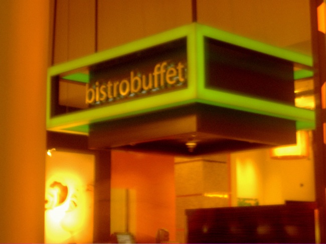 Bistro Buffet inside Palms