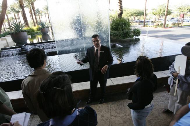 Bob Tedesco, director of operations for Red Rock Casino, speaks to attendees of the WaterSmart Innovations Conference and Expo during a tour of the casino Friday. 