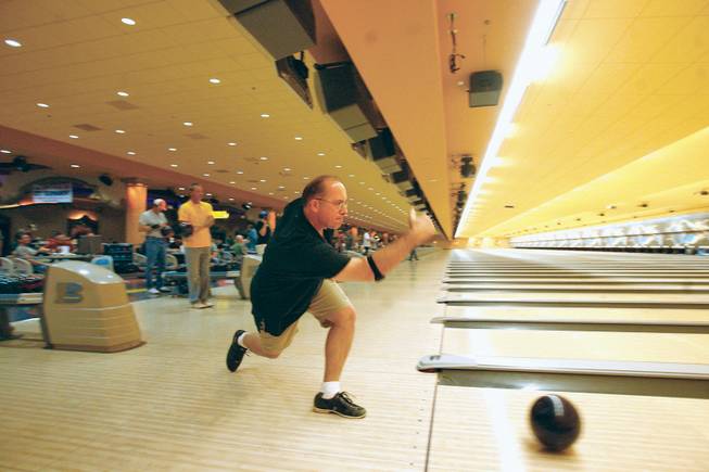 Amburgey bowling1