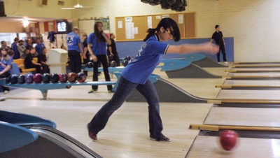 Chinese foreign exchange student loving life on the lanes