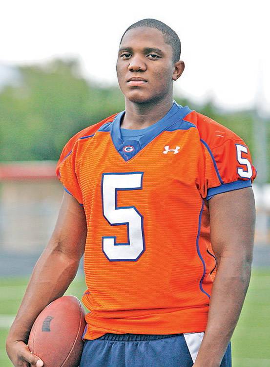 Bishop Gorman junior defensive end Alex Turner poses for a photo prior to the 2008 season.