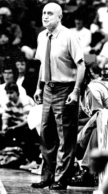 Former UNLV Men's Basketball coach Jerry Tarkanian watches his Rebels ...