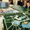 Bill Weidner, left, who will step down from his job as Las Vegas Sands chief operating officer, looks over a model of hotels on Macau's Cotai Strip in March 2007 with Sands Chief Executive Sheldon Adelson and Adelson's wife, Miriam. Weidner had been the gaming mogul's closest adviser. 