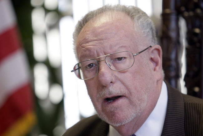 Las Vegas Mayor Oscar Goodman speaks during a news conference in his office at City Hall Monday, March 15, 2010. Goodman backed away from his proposal to fire all Las Vegas city employees, then rehire those who agree to work a shorter work week. 