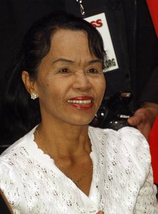 Manny Pacquiao's mother, Dionisia Pacquiao, traveled to the United States for the first time Monday to be with here son for his megafight against Ricky Hatton Saturday night at the MGM Grand.