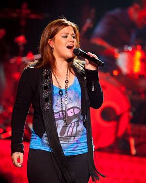 Kelly Clarkson performs at The Joint in the Hard Rock Hotel on Nov. 6, 2009.
