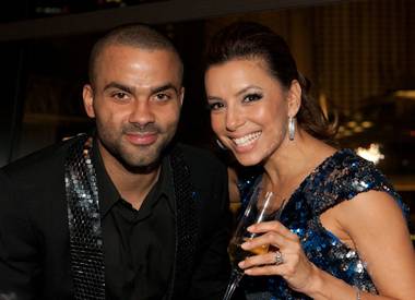 Tony and Eva Longoria Parker at Eve’s grand opening New Year’s Eve party in Crystals at CityCenter on Dec. 31,&nbsp;2009.