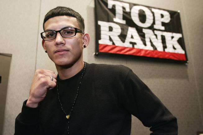 Jose Benavidez Jr. to make boxing debut