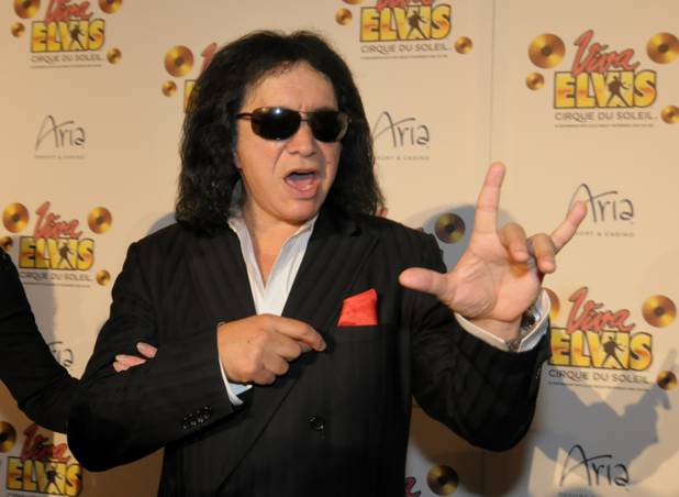 Gene Simmons arrives on the blue carpet for the <em>Viva ...