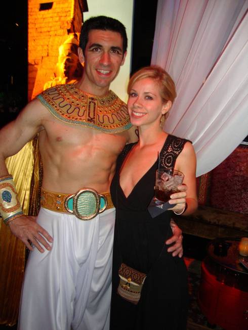 April 9-11, 2010: Music Stars in Las Vegas - A Roman hunk and Shawna ...
