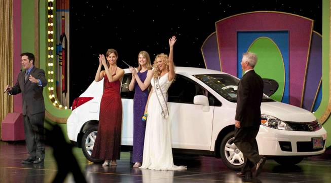 Kristen Dalton, Miss Universe 2009, guest models with J.D. Roberto, ...