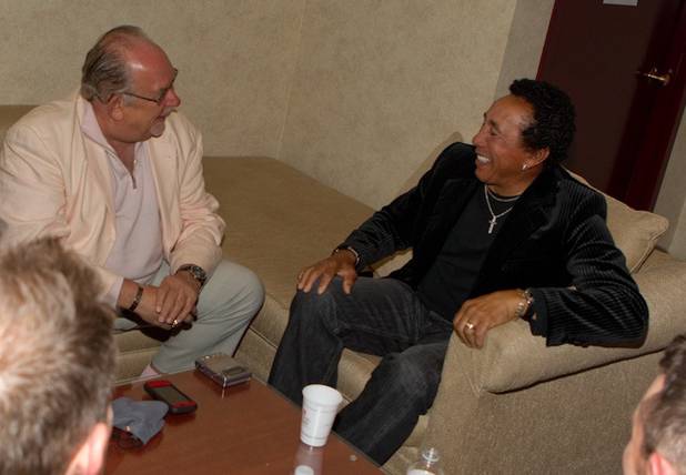 Smokey Robinson, Human Nature and Robin Leach at Imperial Palace ...
