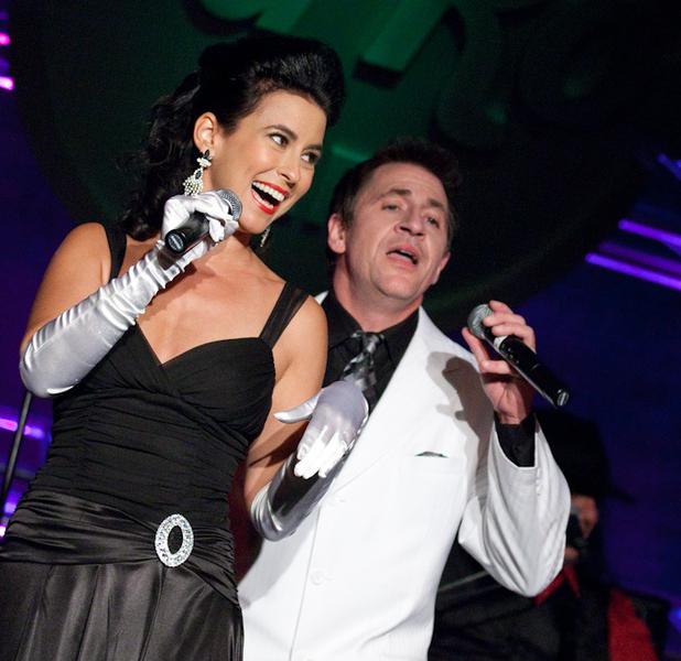 Louis Prima Jr. and The Witnesses featuring Sarah Spiegel perform ...