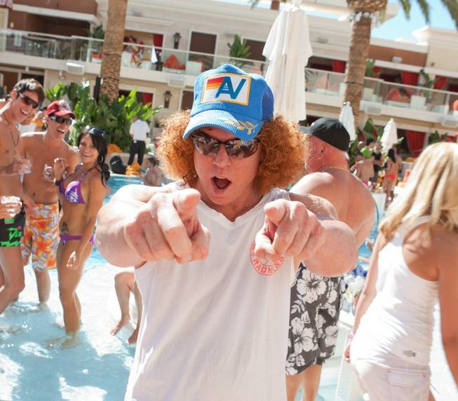 Carrot Top at Encore Beach Club and Surrender on May ...