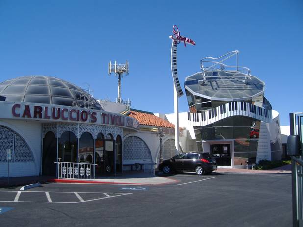 The entrance to the Liberace Museum gift shop, next to Carluccio's Tivoli Gardens.