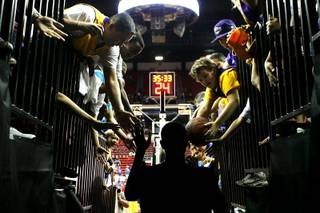 Lakers vs. Kings Preseason 2010 - Las Vegas Sun News