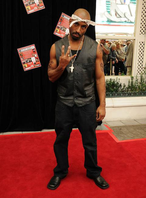 The 2011 Celebrity Impersonators Awards red carpet at the Golden ...