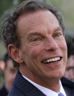 Michael Yackira