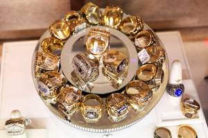 The Pawn Stars Championship Ring Collection – Gold & Silver Pawn