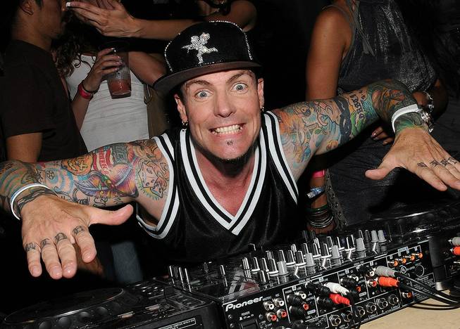 Vanilla Ice performs at Carnaval Court at Harrah's on July ...