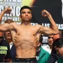 Mayweather-Ortiz weigh-in