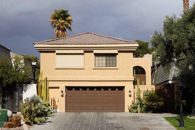 Las Vegas mob legend Tony Spilotro's house for sale — VIDEO, Real Estate  Millions