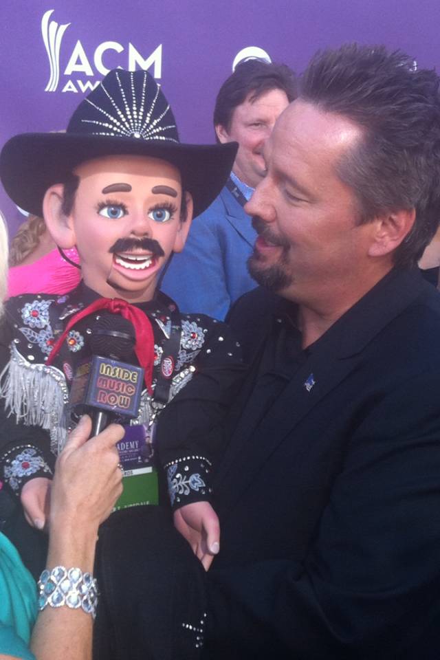 Terry Fator and Walter T. Airedale. Fator is on the right.