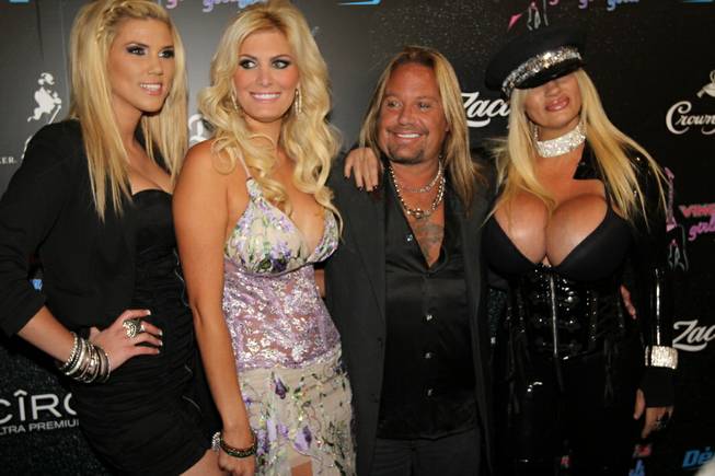 Vince Neil S Girls Girls Girls Vip Grand Opening The Vip Grand Opening Of The Strip Club