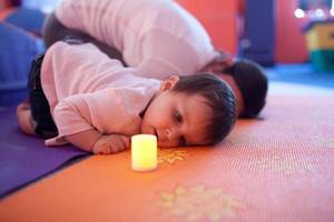 Kidville's yoga classes for children and mothers. 