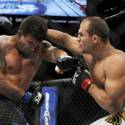 Junior dos Santos defeats Frank Mir in UFC 146