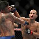 Junior dos Santos defeats Frank Mir in UFC 146