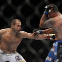 Junior dos Santos defeats Frank Mir in UFC 146