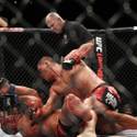 Junior dos Santos defeats Frank Mir in UFC 146