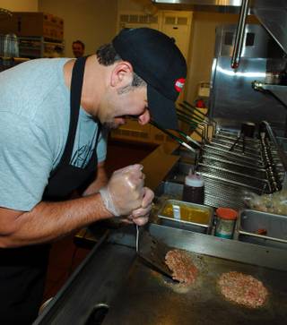 Joey Fatone at Smashburger in Fiesta Rancho.