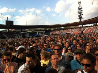 The crowd waits for Springsteen to perform in Zurich.