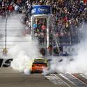 Matt Kenseth wins the 2013 Kobalt Tools 400